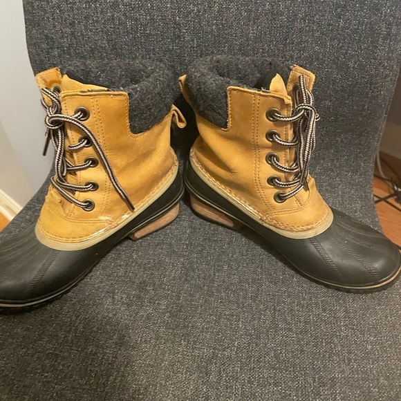 Sorel Slimpack II boots size 7 - Picture 3 of 11